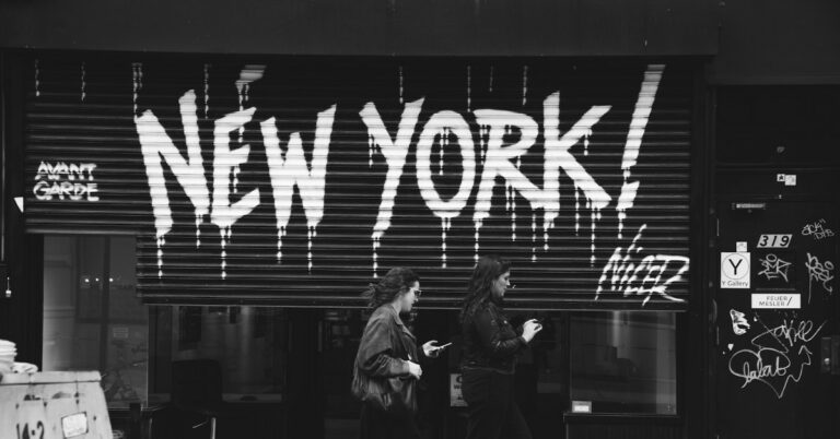 New York handwriting sign